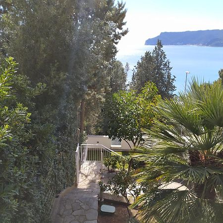 Residenza Ginepri 69 Bergeggi Quarto foto