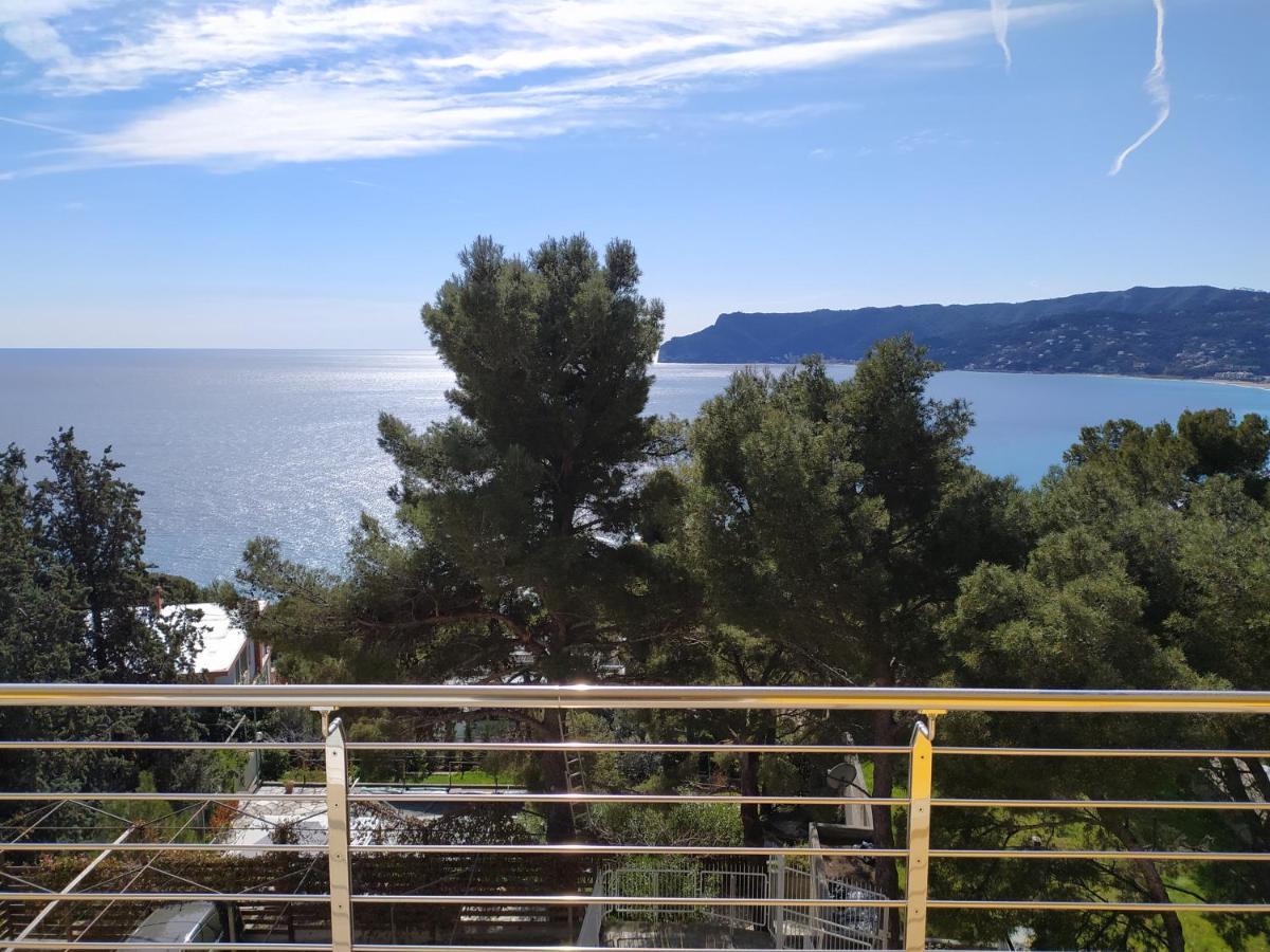 Residenza Ginepri 69 Bergeggi Exterior foto