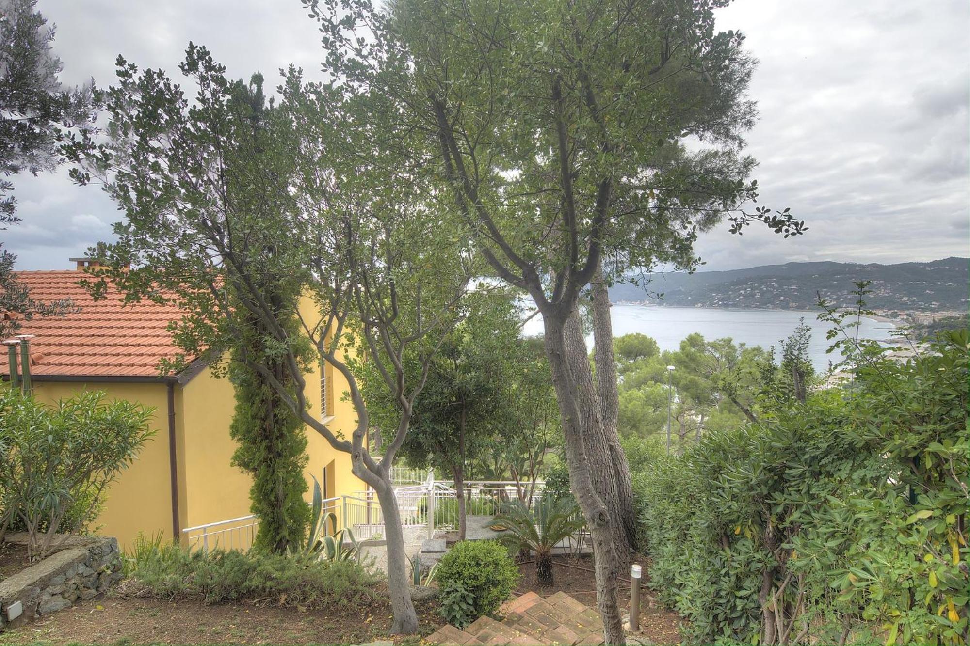 Residenza Ginepri 69 Bergeggi Quarto foto