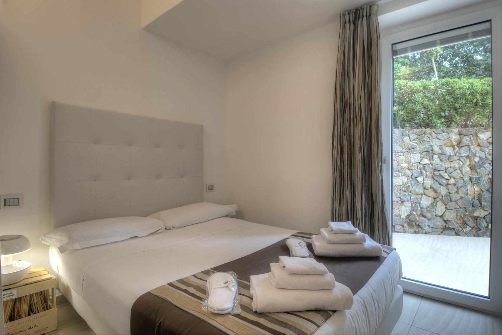Residenza Ginepri 69 Bergeggi Quarto foto